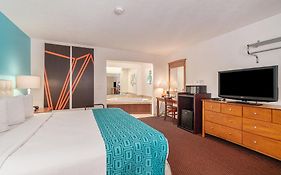 Howard Johnson By Wyndham Traverse City